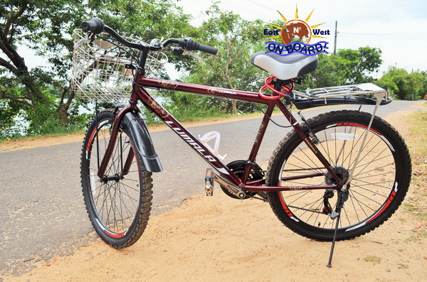 05 - Bicycle rental Batticaloa - East N' West on Board