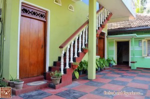 47 - Dilu's Homestay - East N' West on Board   